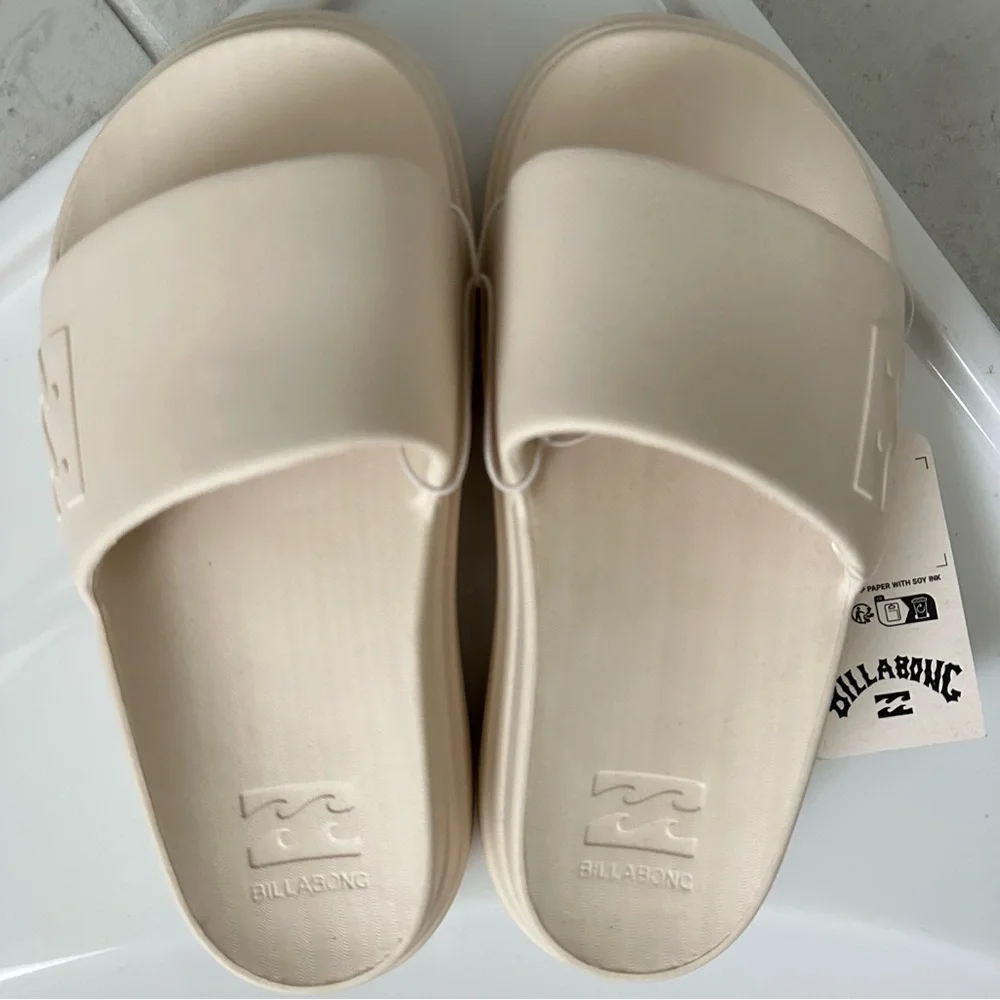 Billabong slide sandals